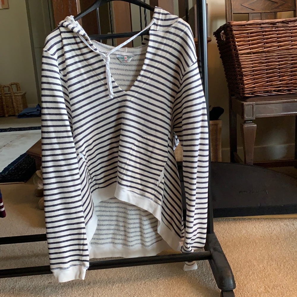 Hard tail hoodie